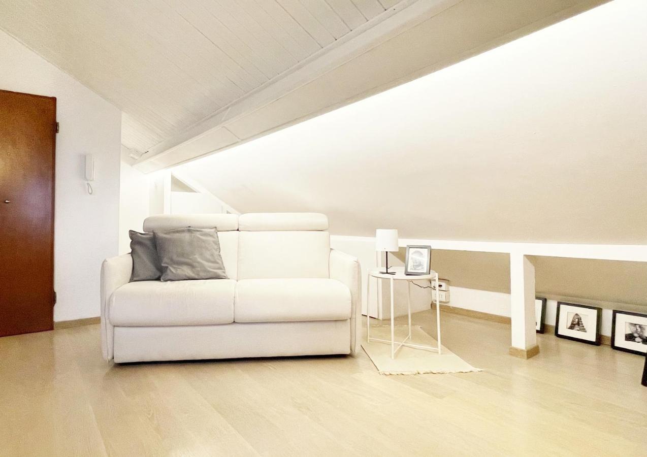 La Finestra Sull'Oasi Apartment Genoa Luaran gambar