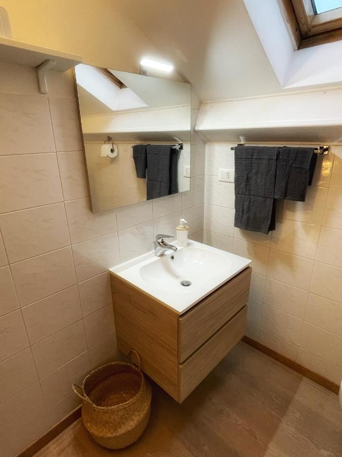 La Finestra Sull'Oasi Apartment Genoa Luaran gambar