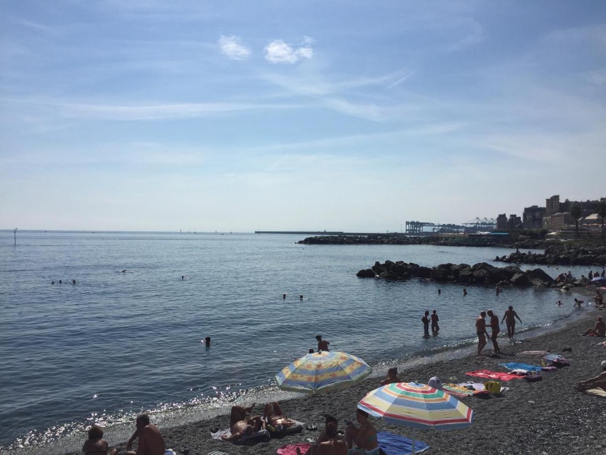 La Finestra Sull'Oasi Apartment Genoa Luaran gambar